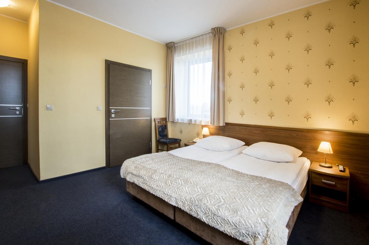 Apart Chopin Pruszcz Gdański Exterior foto